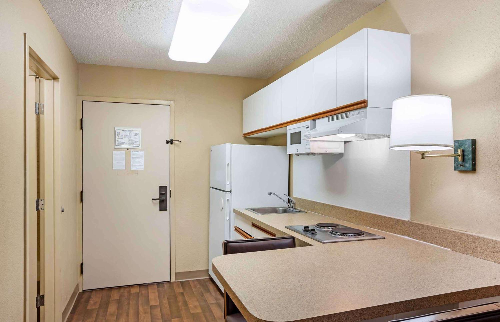 Extended Stay America Suites - Philadelphia - Horsham - Dresher Rd Экстерьер фото